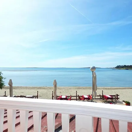 Idila Sea Front Apartments *